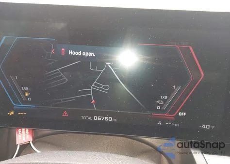 2026 BMW M5 z USA, uszkodzony, nr VIN WBS83FK0XTCV28876